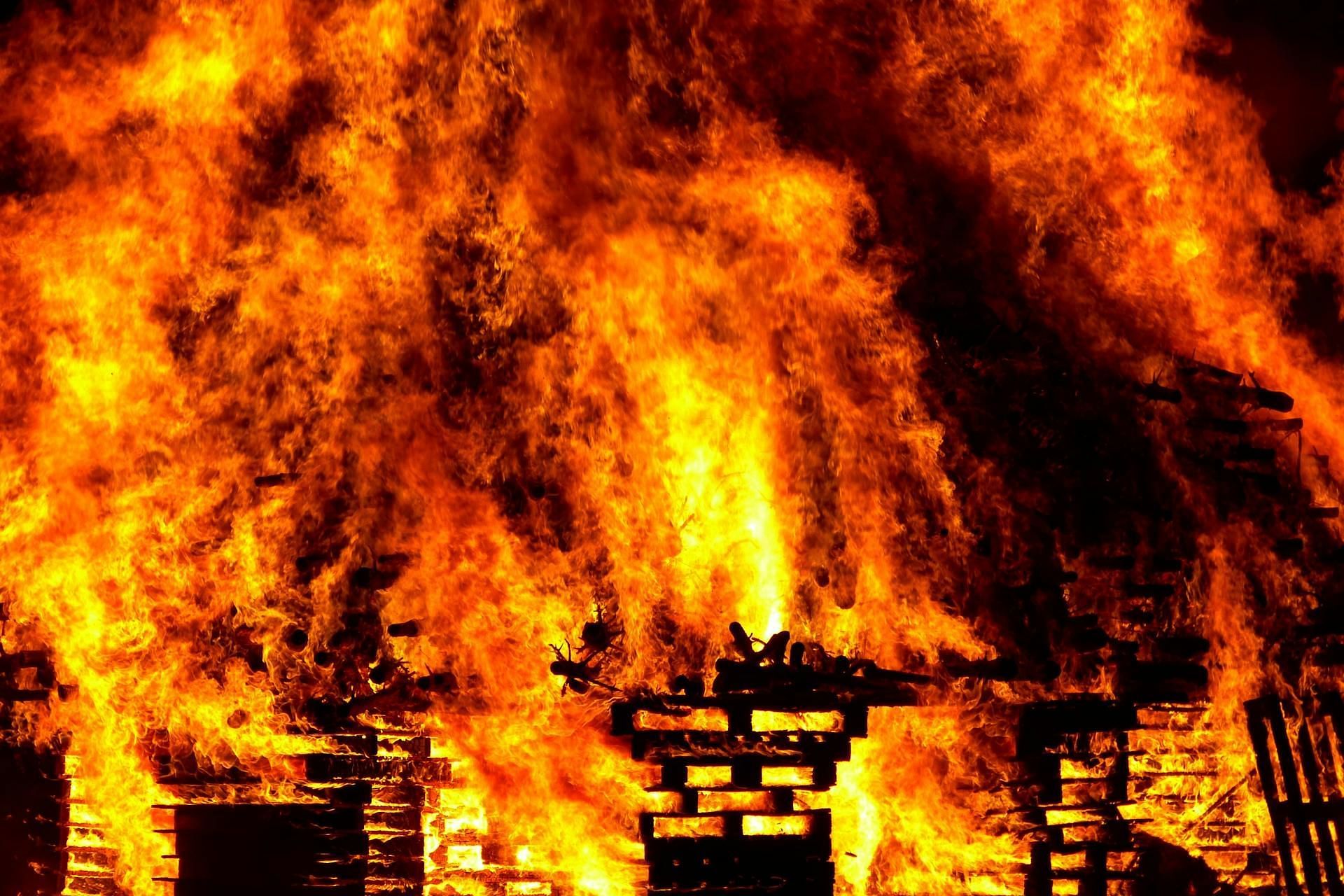Braden and Charles Powell were killed in a house explosion (Image via Pexels)